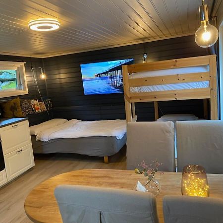 Kveldsro Cabin In Nice Surroundings Κρίστιανσαντ Εξωτερικό φωτογραφία