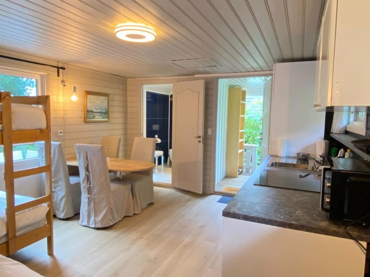 Kveldsro Cabin In Nice Surroundings Κρίστιανσαντ Εξωτερικό φωτογραφία